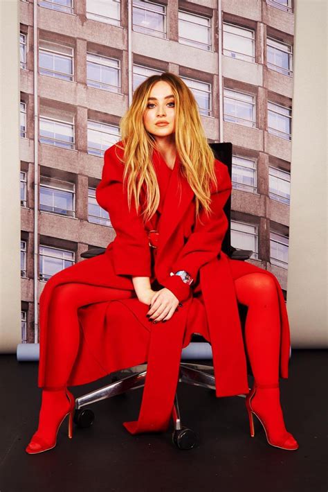 Celebrity Legs And Feet In Tights Sabrina Carpenter`s Legs And Feet In