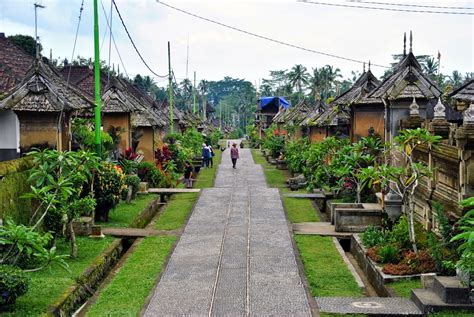 10 Desa Unik Yang Hanya Bisa Kamu Lihat Di Indonesia Page 4 Of 5