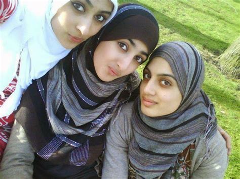 pakistani desi hot girls in hijab hd pictures beautiful