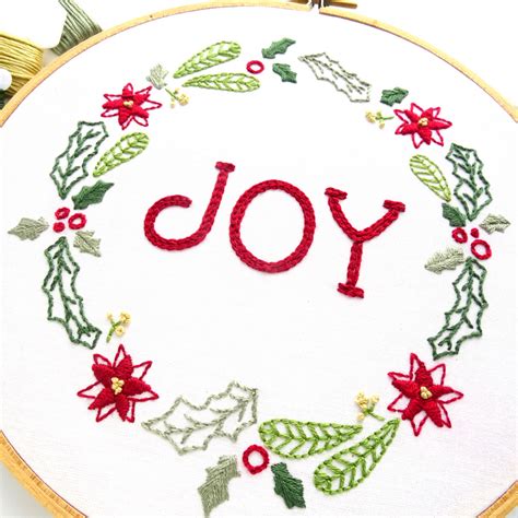christmas wreath hand embroidery pattern wandering threads embroidery
