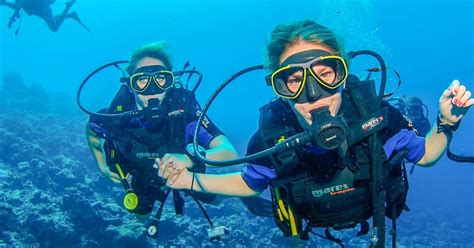 discover scuba diving  dubai getyourguide