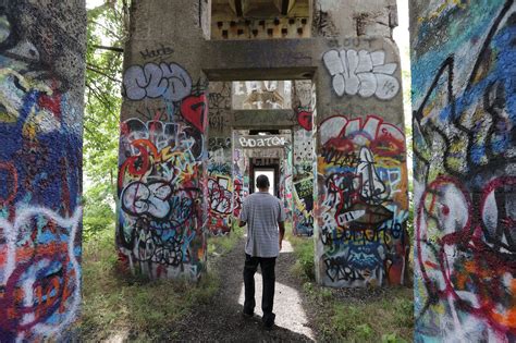 Graffiti Pier One Step Closer To Becoming Public Park After State Kicks