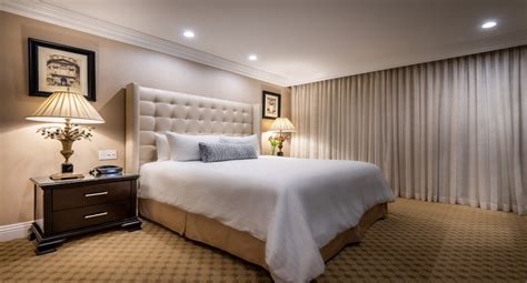 beverly hills plaza hotel spa top rated boutique hotel  rodeo drive