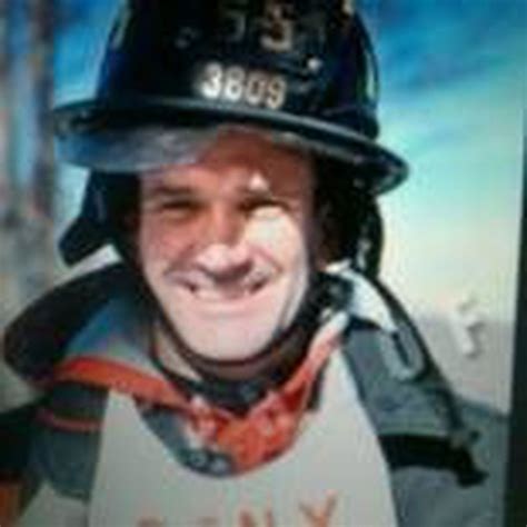 9 11 Hero Turned S I Firefighter Succumbs To Wtc Related Illness
