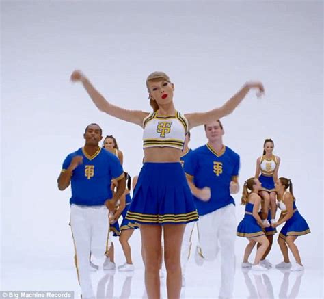 Taylor Swift Goes From Ballerina To Fly Girl In Shake It Off Music