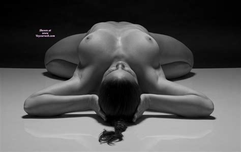 nude yoga in black and white february 2009 voyeur web hall of fame