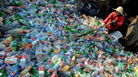 plastic trash  top  billion tons    recycling doesnt   orlando sentinel