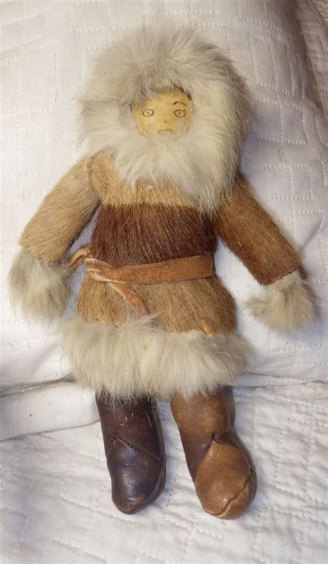 vintage inuit eskimo doll with fur wood very collectible drawn