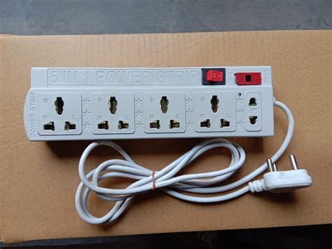 amp  pin electrical extension boardpower strip number  sockets