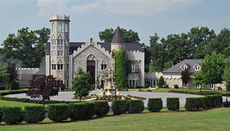 tennessees crantzdorf castle offered  june  auction