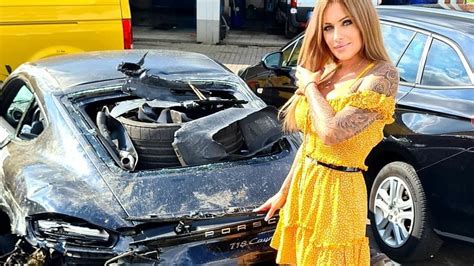 Nach Crash Julia Jasmin Rühle Verabschiedet Ihren Porsche Promiflash De