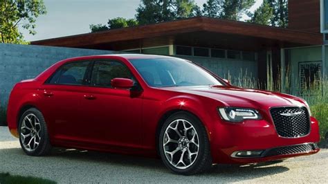 2021 Chrysler 300 Prices Reviews And Vehicle Overview Carsdirect