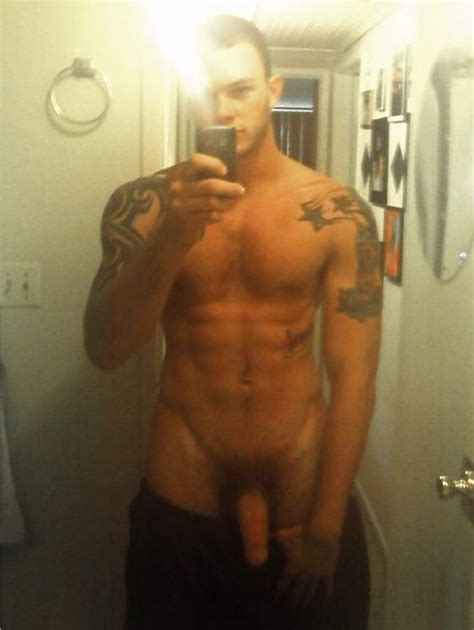 tumblr mvt7o8o3as1s3c5cdo1 500 in gallery selfies huge cock white guys picture 5 uploaded