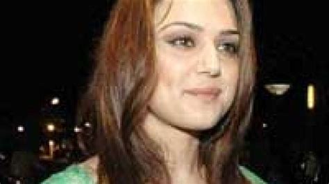 Actress Preity Zinta Preity Zinta Show Chat Show Hosting 20