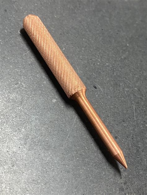 knurled copper single prong