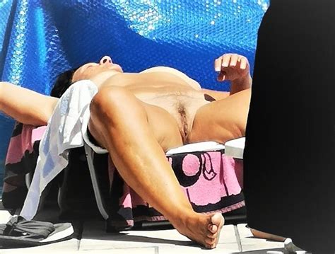 Amanda Mature Slut Naked Pussy Legs Open Titts Boobs Breasts Porn Pic