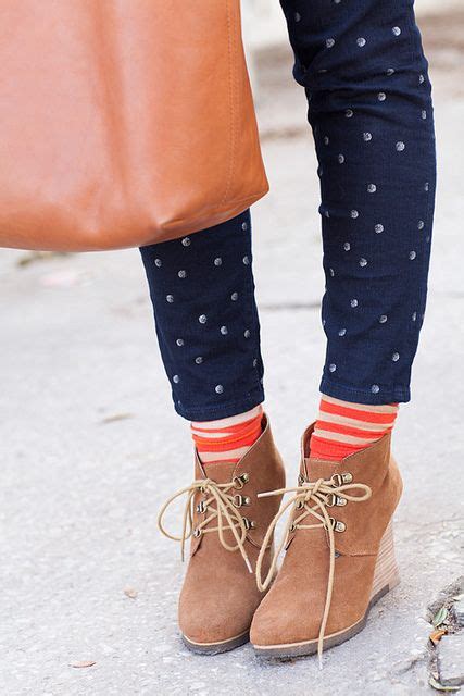 112 best images about comment porter on pinterest socks and heels red socks and ivy style