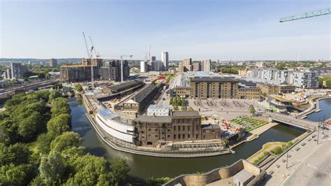 government sells  investment  kings cross development related