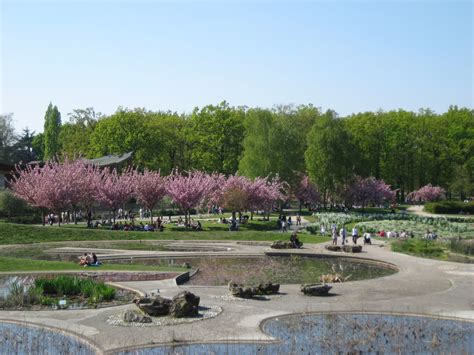 glimpse  paris parc floral de paris