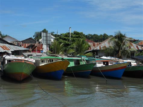 bapontar indonesia pulau gangga  likupang barat