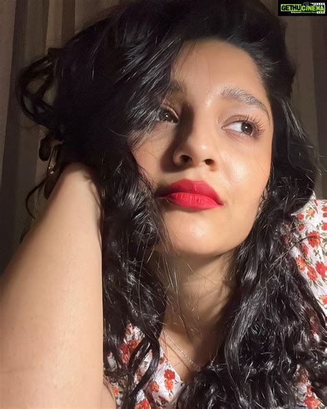 Ritika Singh Instagram Getting Ready For A Work Meeting 💃🏻 Also