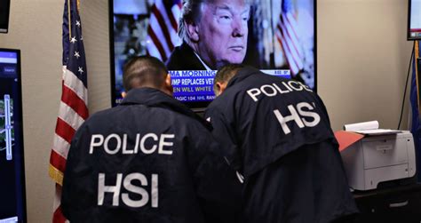 Ice Agents Let Sex Traffickers Go Free After Getting Hand