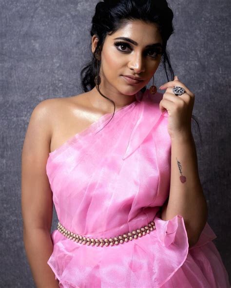 Malavika Sreenath Photoshoot Stills South Indian Actress