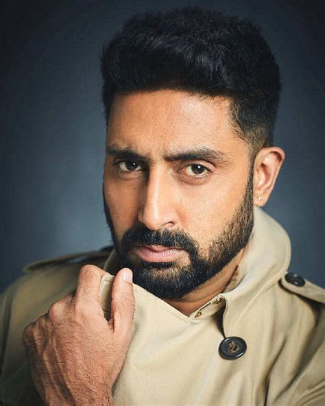 requested  producers  directors  give   opportunity  act abhishek bachchan