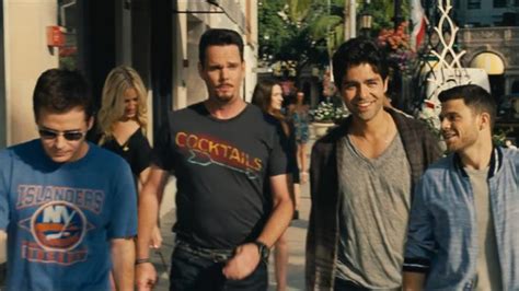 The Entourage Crew Is Back In First Trailer For Their