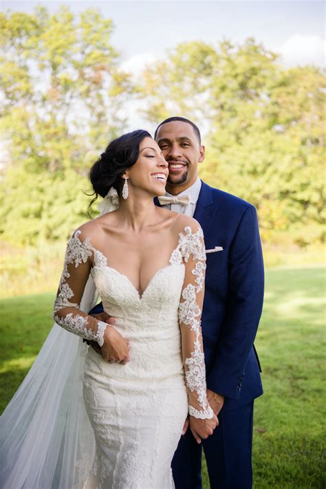 23 Brides In Sleeves Who Will Make You Forget All About Strapless