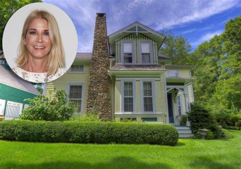 sex and the city author candace bushnell lists connecticut house