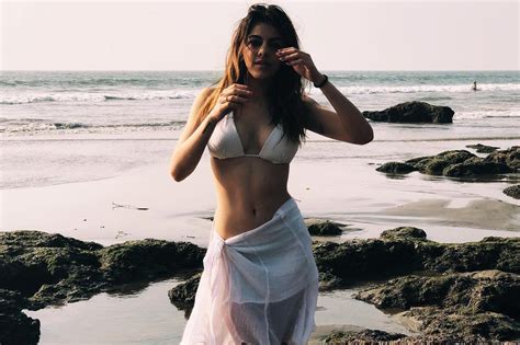 pooja bedi s daughter alaia is all set to make her debut with this bollywood star goodtimes