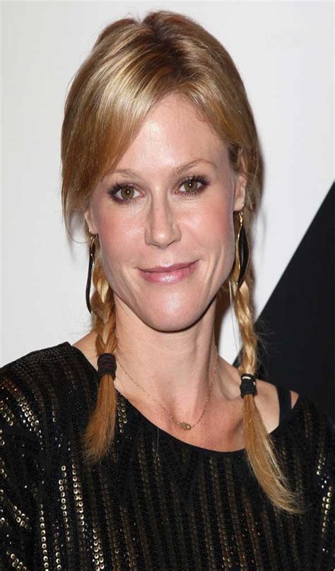 Julie Bowen Long Braided Hairstyle Celebrities Style