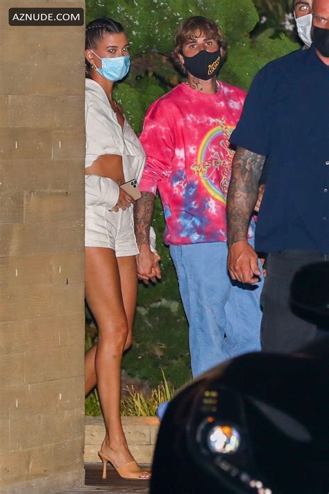 Hailey Baldwin And Justin Bieber Arrive For Date Night At