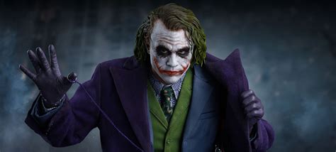 The Dark Knight Joker Statue Has An Uncanny Likeness Of