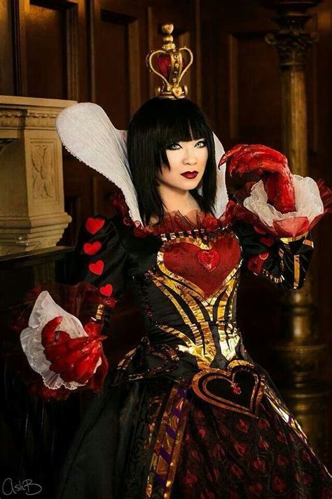 yaya han as the red queen cosplay woman alice madness returns