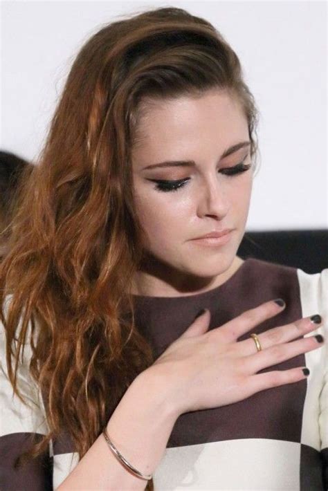 bella swan s twilight wedding dress is up for auction