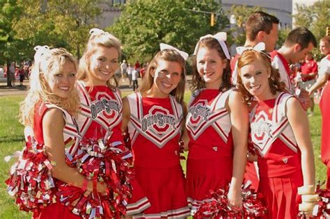 power ranking the cheerleaders of the final bcs top 25 bleacher