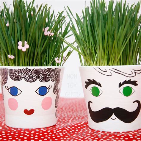 cutest grass heads project    kids spring crafts
