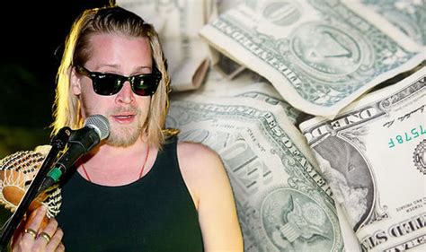 Macaulay Culkin Net Worth How Much Is The Home Alone Star Worth In Now