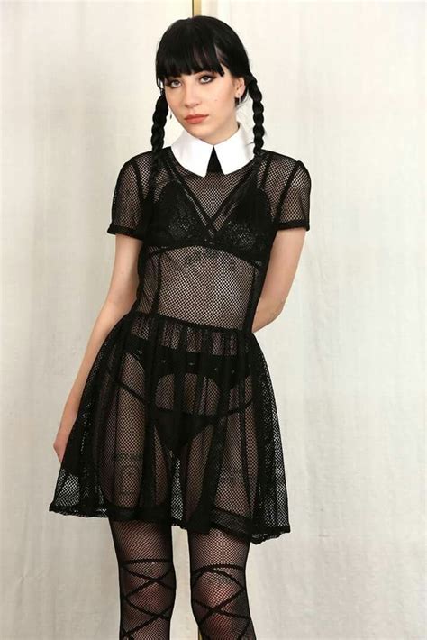 charlotte sartre fashion dark fashion gothic fashion