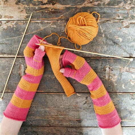 Learn How To Knit Our Step By Step Guide