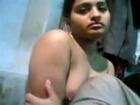 busty and cute amateur indian teen blows dick of a mature