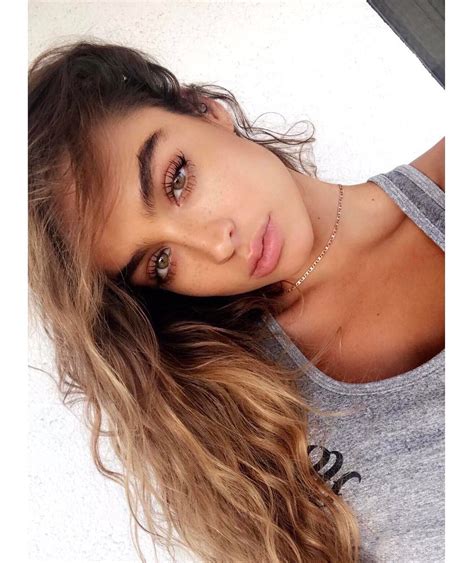 Sommer Ray Sexy Pictures 35 Pics Sexy Youtubers