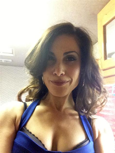 actress carly pope nude leaked pics — suits star showed her pussy and tits