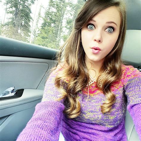 Tiffany Alvord Cute Photos 42 Pics Sexy Youtubers