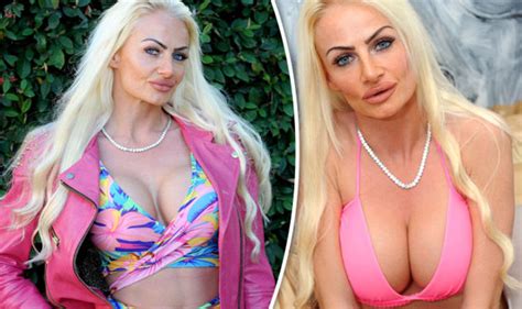 Real Life Barbie Doll Has Spent £100 000 To Look Like Her Idol And