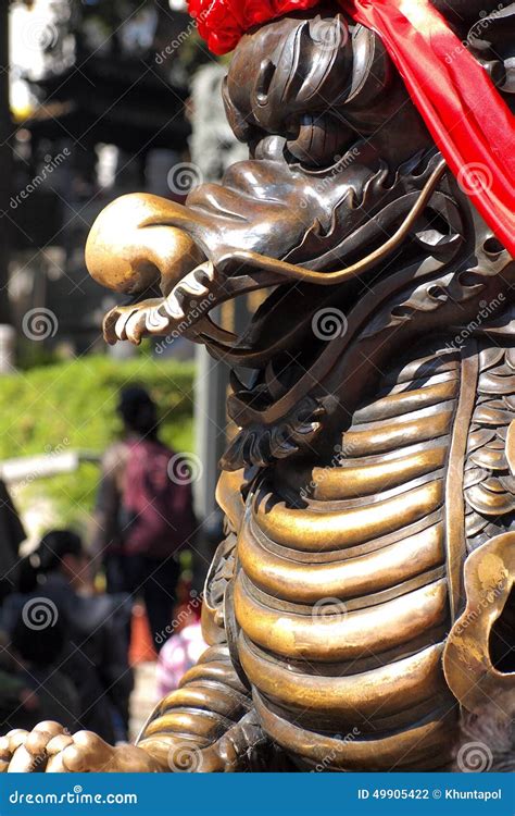 closed  dragon statue  wong tai sin temple hong kong stock photo image  smoke east