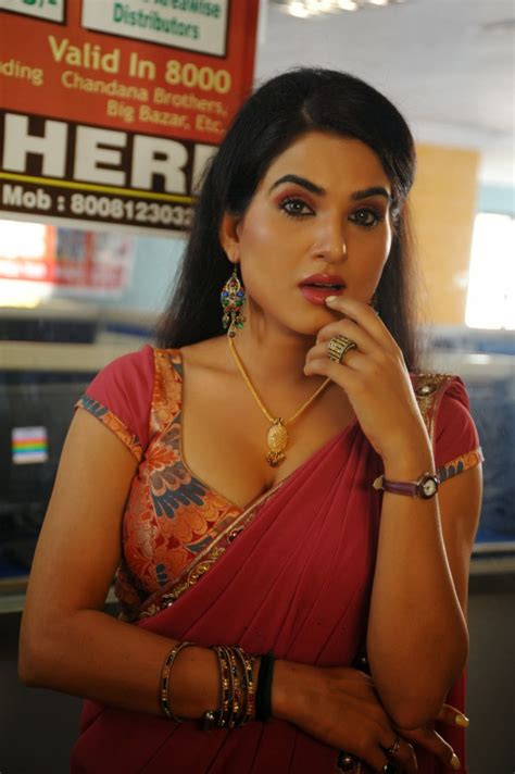 Kavya Singh Latest Hot Photos In Red Saree Hq Pics N