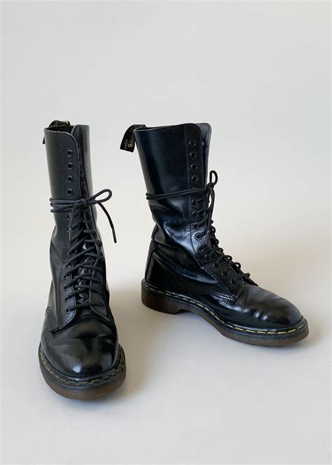 vintage   marten boots raleigh vintage